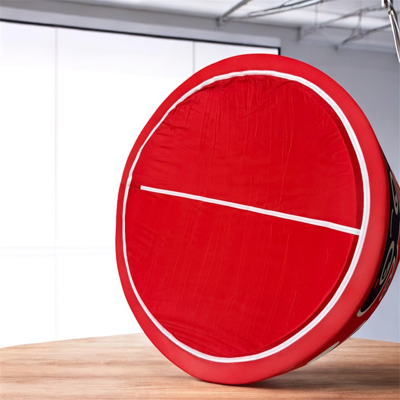 jaciks red ladybug round ball pit with 200 balls.